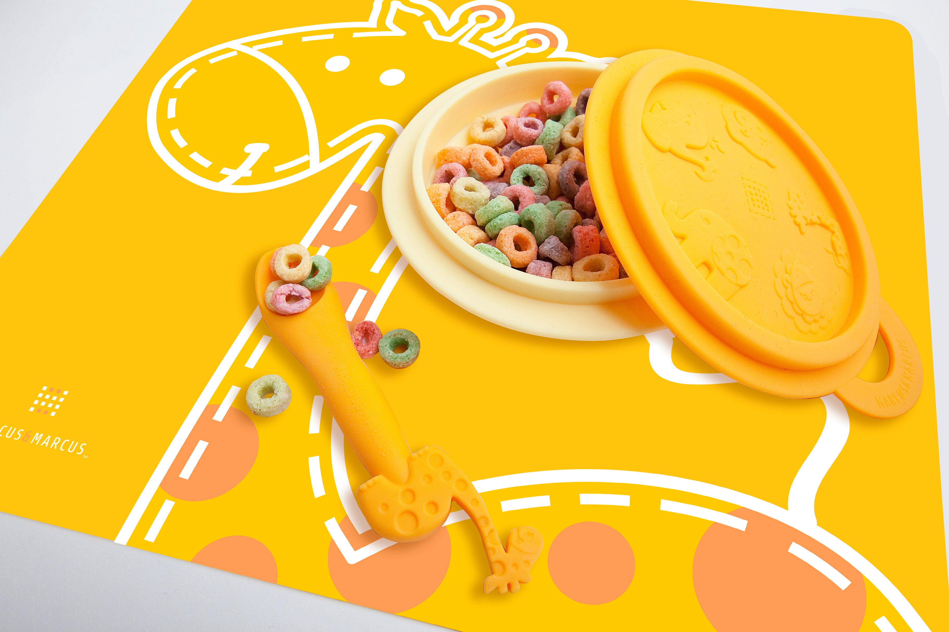 Colher em Silicone Girafa Lola Amarelo - Marcus & Marcus