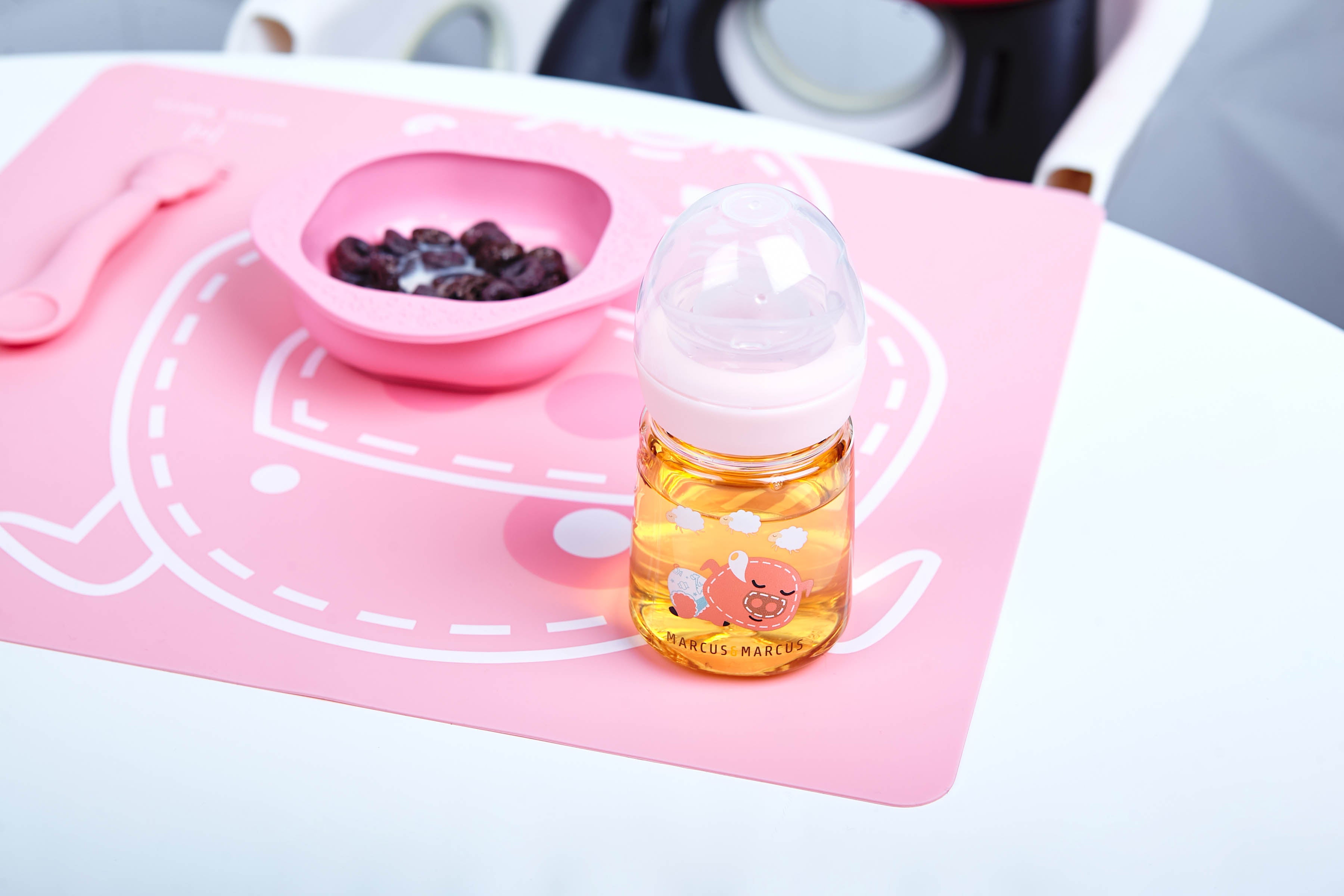 Jogo Americano em Silicone Porquinha Pokey - Marcus & Marcus